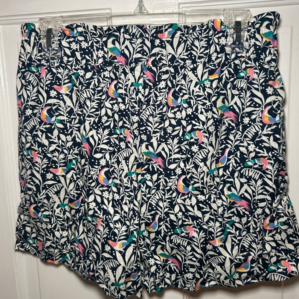 Floral Shorts - Picture 4 of 5